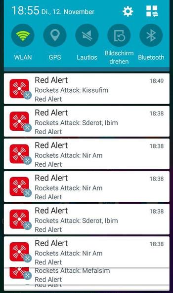 Eine App zeigt an, wenn es in Israel Raketen-Alarm gibt. Im November schoss der Islamische Dschihad aus Gaza mehr als 400 Raketen auf Israel. Das Handy stand nicht still, wie dieser Screenshot zeigt. 