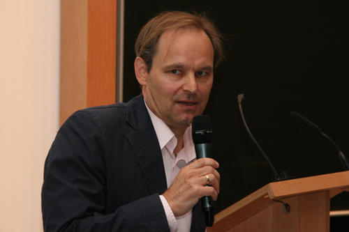 Professor Thomas Schmülling ist Sprecher des Dahlem Center of Plant Sciences