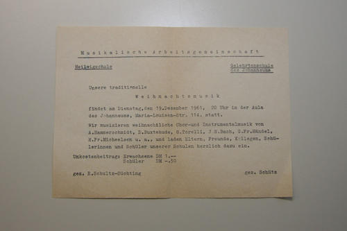 Ein weiterer Zufallsfund: eine Einladung zur „traditionellen Weihnachtsmusik“ am 19. Dezember 1961 im Hamburger „Johanneum“-Gymnasium