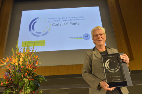 Carla Del Ponte wurde am 20. Oktober 2014 mit dem Freiheitspreis der Freien Universität geehrt.