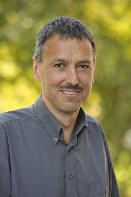 Professor Jürgen Zentek ist Geschäftsführender Direktor des Instituts für Tierernährung der Freien Universität Berlin.
