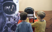 Beim Institut für Geologische Wissenschaften konnten sich die Besucher in Astronautenanzügen fotografieren lassen.