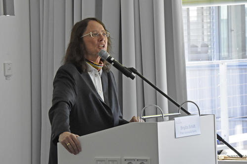 Prof. Dr. Brigitta Schütt, Vizepräsidentin der Freien Universität Berlin, richtete ein Grußwort an die Teilnehmerinnen und Teilnehmer.