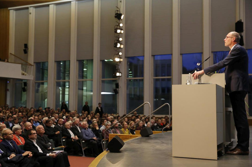 Die Begrüßungsrede hielt Prof. Dr. Peter-André Alt, Präsident der Freien Universität Berlin.