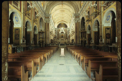 Das Kirchenschiff der Kathedrale Nossa Senhora da Graça, in Belém, Brasilien