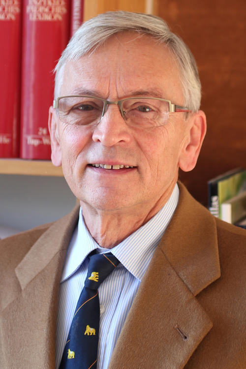 Humanbiologe Carsten Niemitz hat sich mit aktuellen Forschungsergebnissen aus der Klima-, Arten- und Meeresforschung auseianandergesetzt.