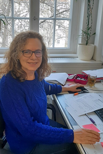 Elfrun Lehmann arbeitet als „Datenmanagerin“ am Sonderforschungsbereich 170 am Institut für Geologische Wissenschaften.