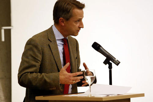 Nikolaus Blome, Leiter des Hauptstadtbüros des SPIEGEL, hielt den Festvortrag zum Thema „Deutschland, ungeliebte Führungskraft in Europa“.