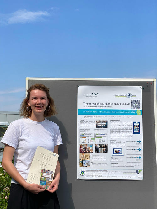 Mit ihrem spannenden Projekt „VetCam Berlin – Streaming aus dem tiermedizinischen Alltag“ gewann Fabienne Eichler den Posterwettbewerb der Themenwoche zur Lehre.