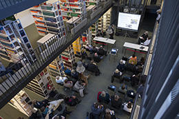 Das Bürgergespräch zu den Bauvorhaben auf dem Campus Düppel fand in der veterinärmedizinischen Bibliothek statt.