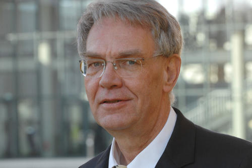 Professor Lutz Kruschwitz