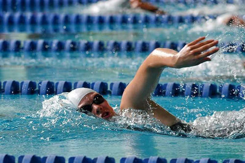 Linda Neumann holte bei der Schwimm-EM der Gehörlosen im russischen Saransk die Goldmedaille über 400 Meter Freistil.