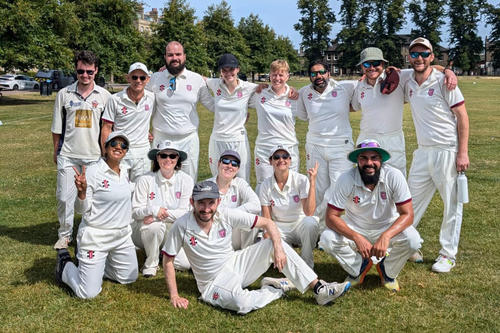 Truly international: five Germans, three Indians, three Australians, two English people, one New Zealander, and one Canadian played for the Lankwitz Extras.