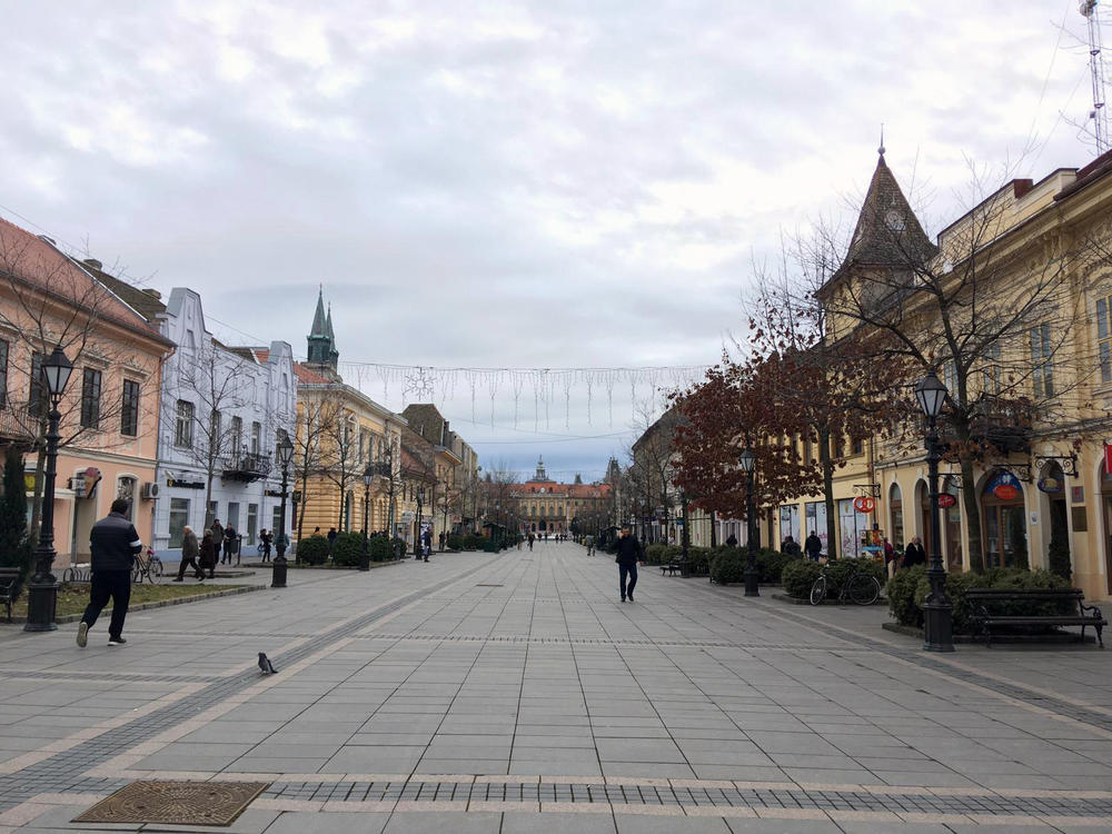 Today the city of Sombor is located in northeastern Serbia. Sonja Poschenrieder's grandma Resi comes from Prigrevica, a village in the area.