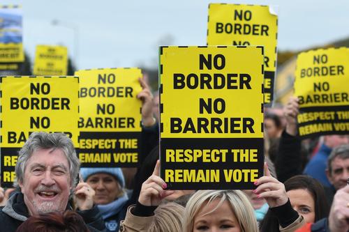 In March 2019, citizens of the Northern Irish counties bordering on the Republic of Ireland protested in Carrickcarnon against drastic changes in the course of the Brexit negotiations between the United Kingdom (UK) and the European Union.