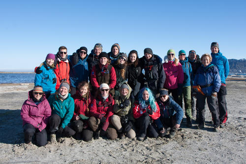 Janna Einöder’s Spitsbergen Family: biology course AB-201 on a field trip during the summer.