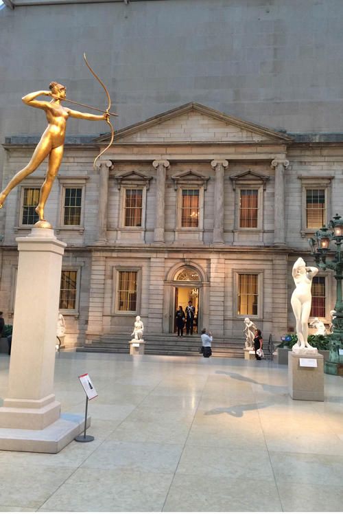 Columbia University students receive free admission to the Metropolitan Museum of Art.
