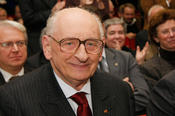In 2008 the former Polish Foreign Minister Wladyslaw Bartoszewski was honored with the Freedom Award.