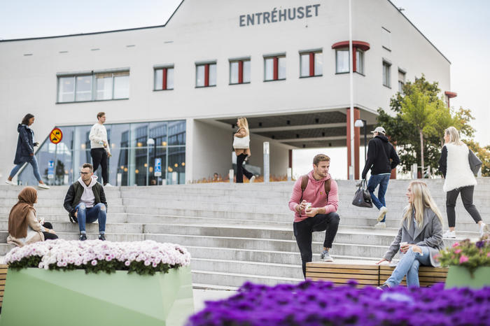 Örebro University