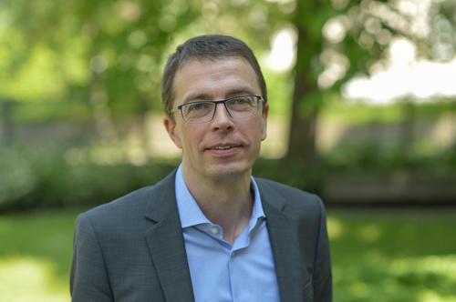 Paul Nolte ist Professor für Neuere Geschichte und Zeitgeschichte am Friedrich-Meinecke-Institut der Freien Universität Berlin.