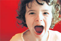 Schon kleine Kinder können Emotionen zeigen. Foto: Andrea Kromer, photocase