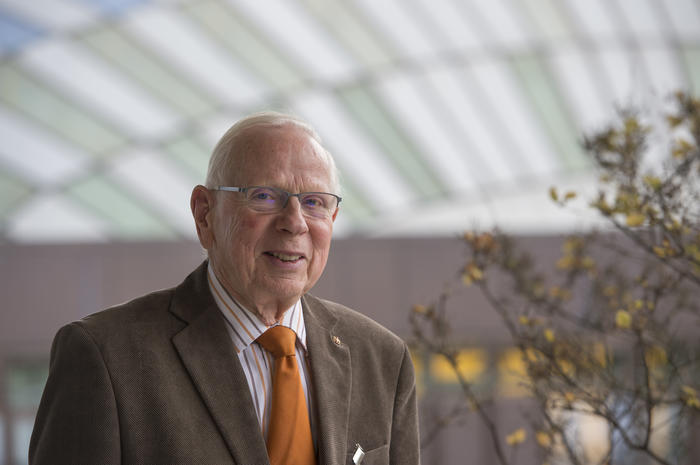 Reiner Stäglin kehrte zur Feier der Goldenen Promotion 1967-2017 auf den Campus Dahlem zurück.