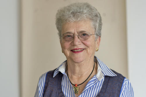 Kerstin Leitner promovierte am Otto-Suhr-Institut für Politikwissenschaft, arbeitete 30 Jahre für die UN und lehrte nach ihrer Karriere wieder am Otto-Suhr-Institut. Nun möchte sie ein Stipendienprogramm ins Leben rufen.
