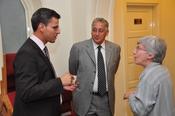 Prof. Ann Lesch, Associate Provost at the American University in Cairo (r.) and Prof. Amr Shaarawy (m.) School of Science (AUC)