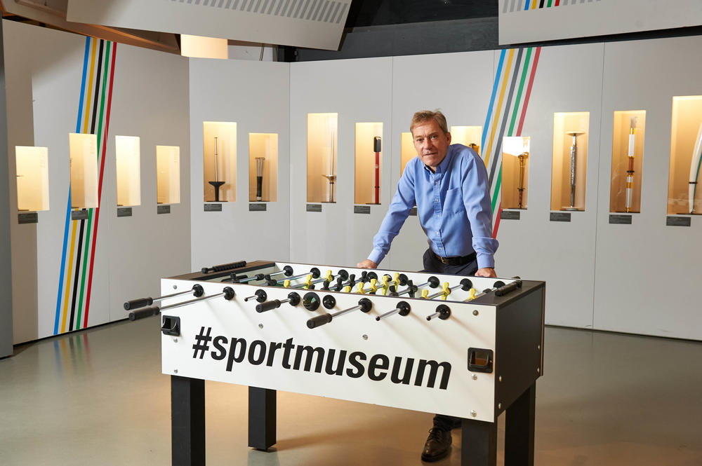 2013 übernahm Höfer die Leitung des „Deutschen Sport & Olympia Museums“.