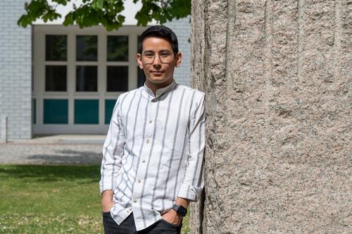 Sajjad Khawari studiert Bioinformatik. Wegen seiner guten Noten und seines Engagement erhielt er ein Deutschlandstipendium an der Freien Universität.
